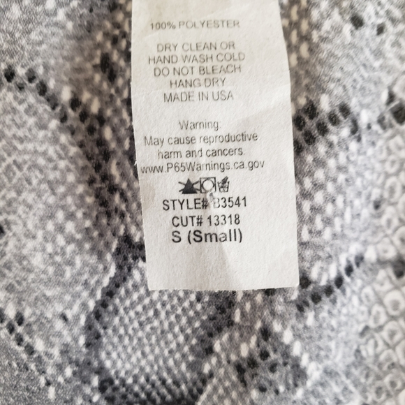 ❤ Snakeskin RuanaWrap - Picture 3 of 3